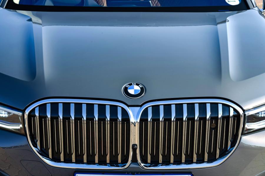Детали экстерьера BMW 730Ld (G12) 2019 года  (ZA) (фото 5 из 12)